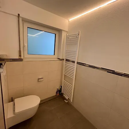 70m2 With 2 Bedrooms, Balcony And Garage Апартаменты Неккарзульм
